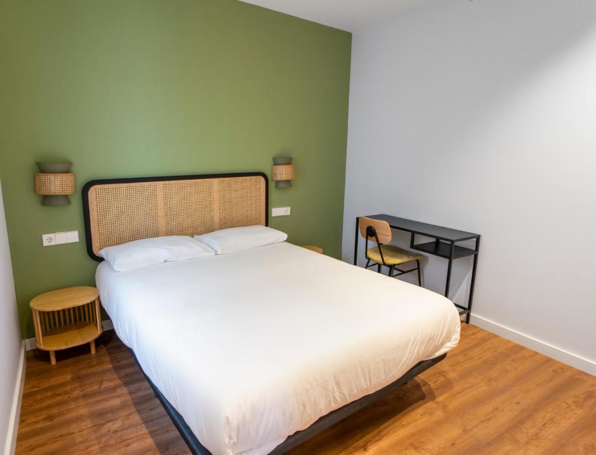 Caliu Apartments Barcelona - Camp Nou L'Hospitalet de Llobregat Esterno foto