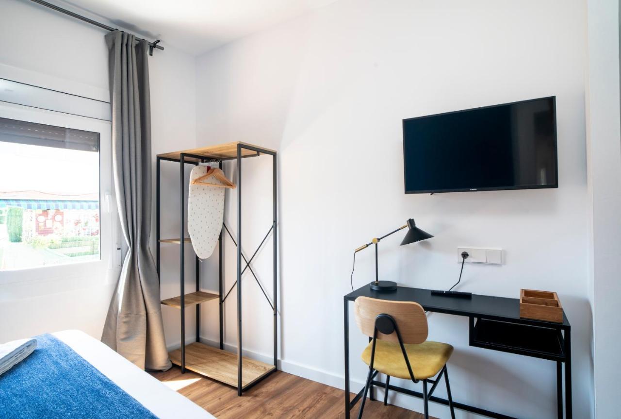 Caliu Apartments Barcelona - Camp Nou L'Hospitalet de Llobregat Esterno foto
